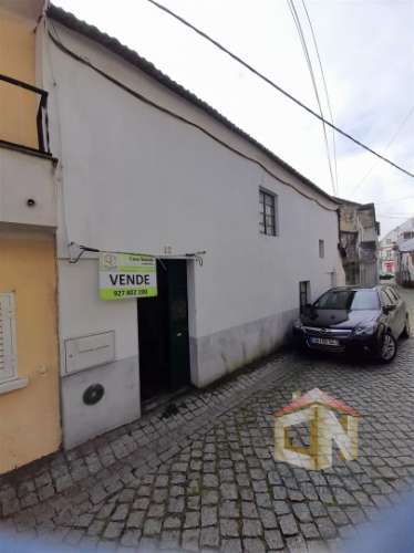 Moradia em Banda T3 Venda em Sabugal e Aldeia de Santo António,Sabugal