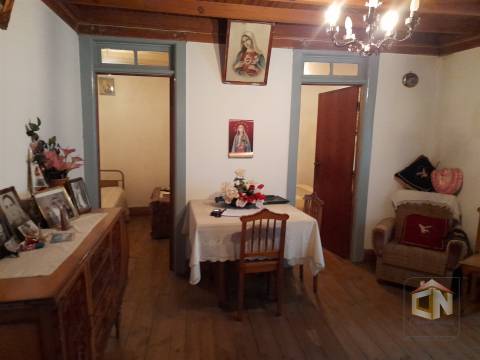 Moradia em Banda T3 Venda em Sabugal e Aldeia de Santo António,Sabugal