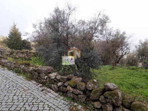 Terreno Apto para Construção com 573m2 em Belmonte