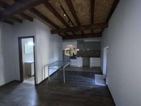 Moradia em Banda T1 para arrendar - Soito