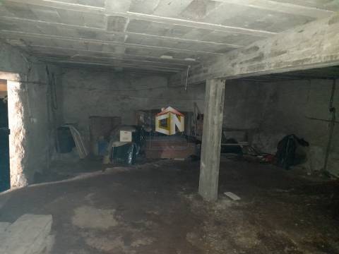 Moradia T4 Duplex com garagem em Nave - Sabugal