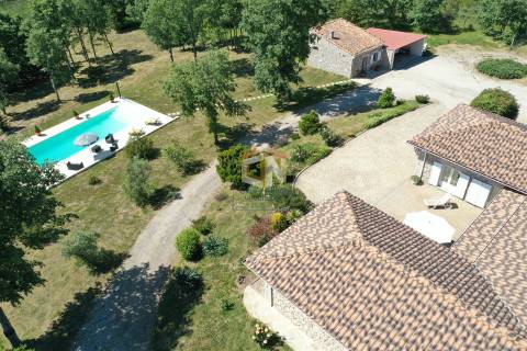 Quinta com 6 Ha com Moradia T5+T1 e Piscina Exterior