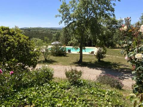 Quinta com 6 Ha com Moradia T5+T1 e Piscina Exterior