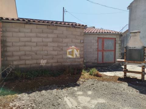 Moradia Isolada T6 em Alfaiates - Sabugal