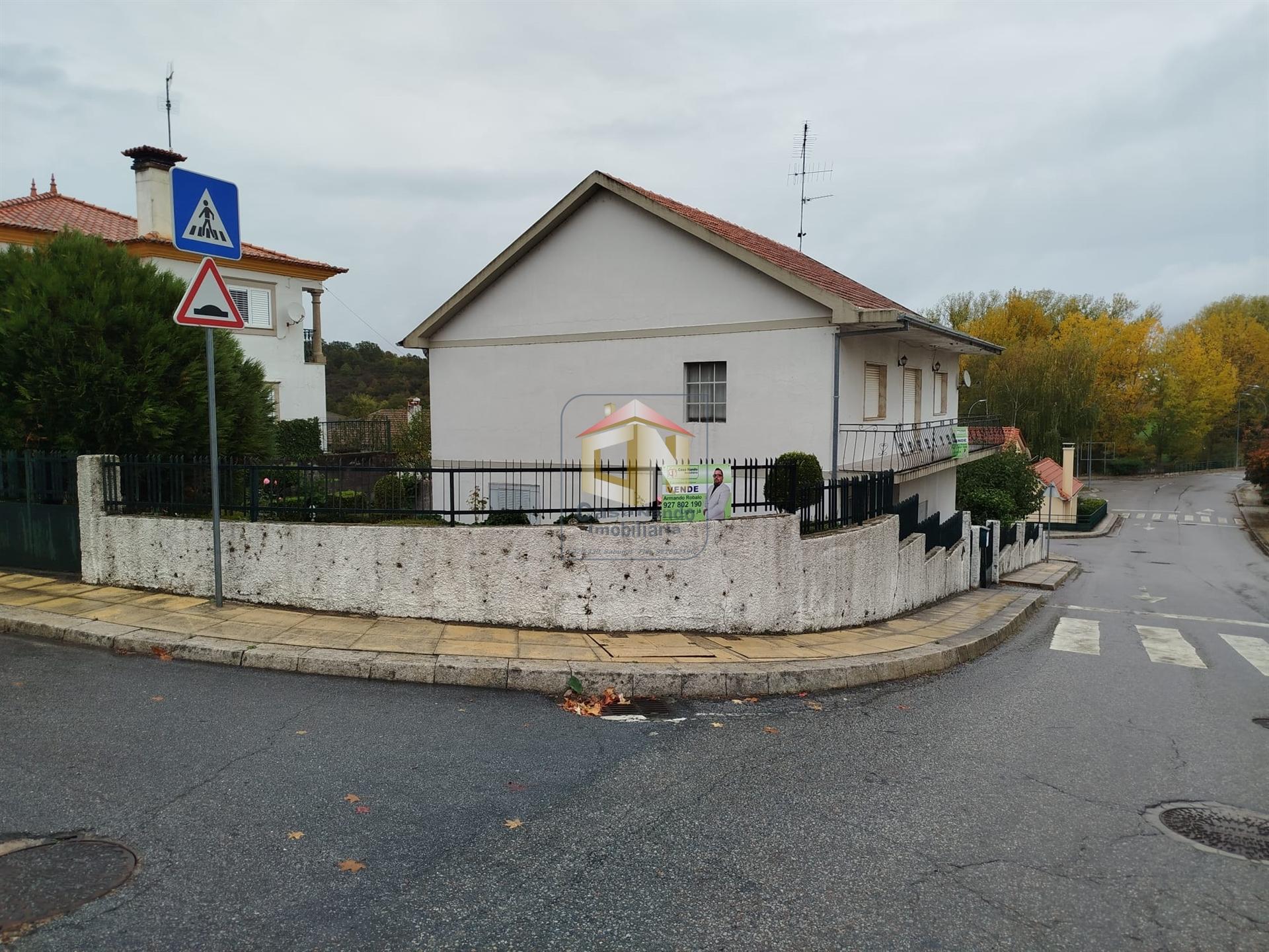 Moradia Isolada T3+1 no Sabugal