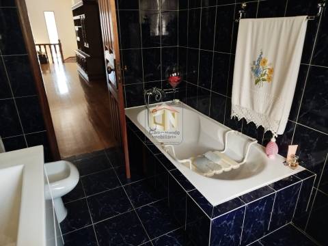 Moradia Isolada T5 Venda em Sabugal e Aldeia de Santo António,Sabugal