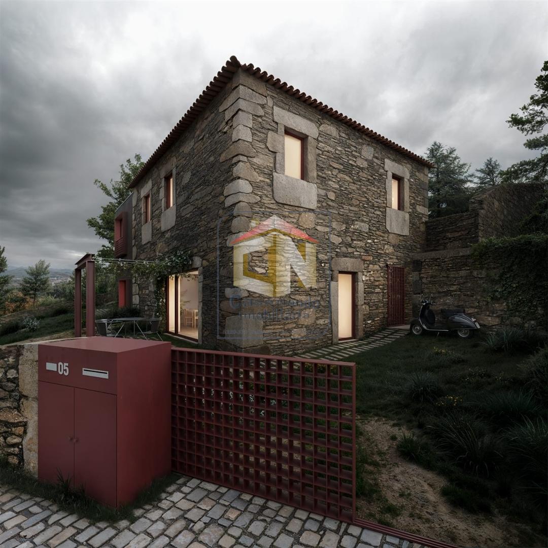 Moradia para Restaurar T4 na Zona História do Sabugal