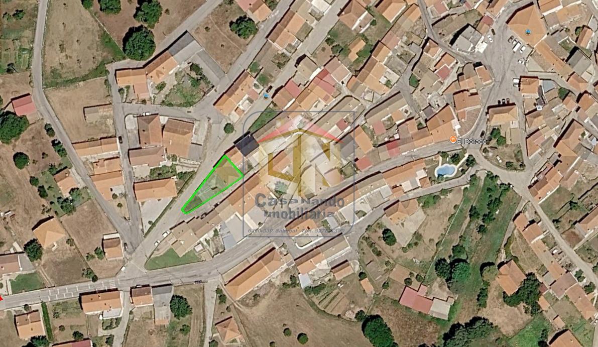 Moradia T4 com Anexo e Quintal em Foios