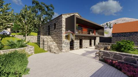 Moradia para Reconstrução com projeto de Arquitetura Aprovado