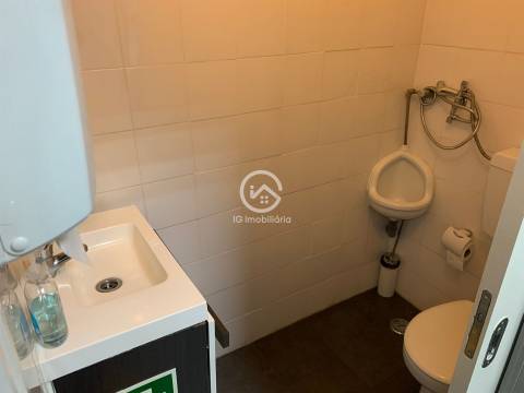 Vendo Espaço Comercial Renovado