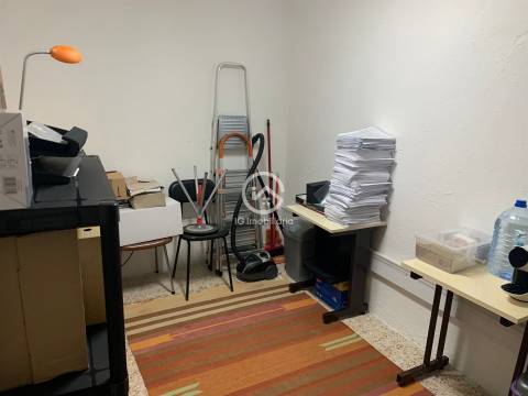 Vendo Espaço Comercial Renovado