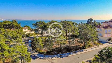 Moradia T4 e T5 em Tróia com piscina