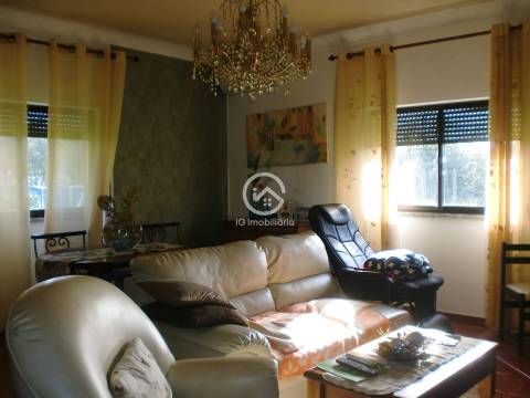 Quintinha T4 em Palmela.