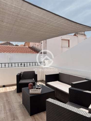 Prédio na baixa de Setúbal.