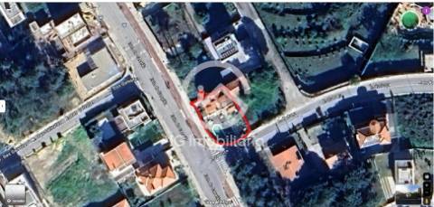 Moradia T6 com garagem e piscina em Lagoa de Albufeira