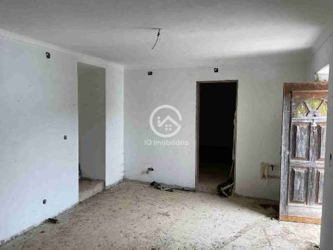Moradia T2 com Quintal e Terreno - Corte Vicente Anes, Aljustrel