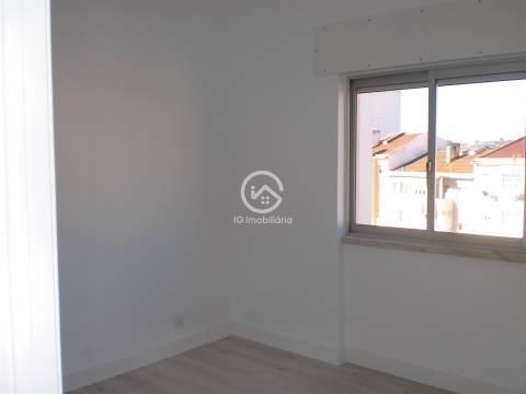 Apartamento T3 Venda em Setúbal (São Sebastião),Setúbal
