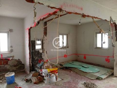 Moradia T3+1 Venda em Sesimbra (Castelo),Sesimbra