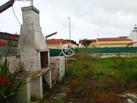 Moradia T3+1 Venda em Sesimbra (Castelo),Sesimbra