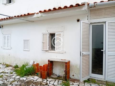 Moradia T3+1 Venda em Sesimbra (Castelo),Sesimbra