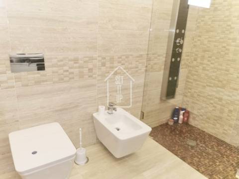 Moradia V5 com piscina e vista mar