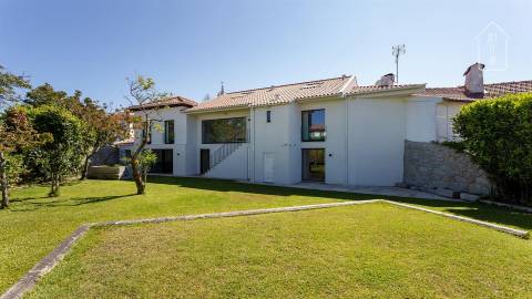 Moradia T4 em Viana do Castelo, Porto - Portugal