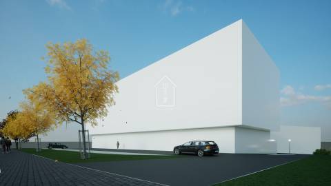 Dois  Lotes de Terreno com Projeto Aprovado e Vista Mar em Santa Maria da Feira