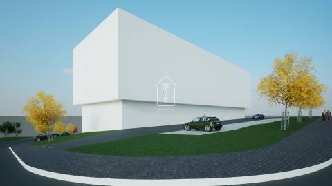 Dois  Lotes de Terreno com Projeto Aprovado e Vista Mar em Santa Maria da Feira