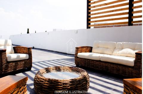 Conheça, no coração de Matosinhos, T2, NOVO, com varanda, e estacionamento.