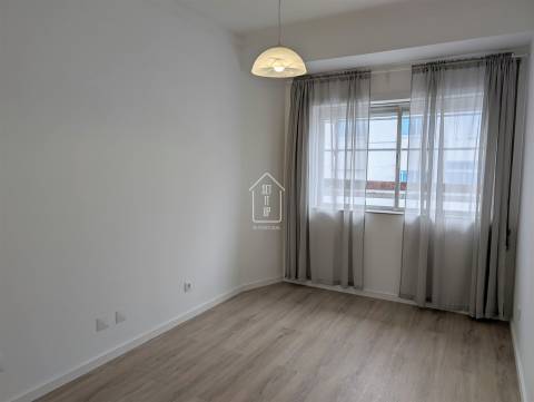 Apartamento T1 Venda em Bonfim,Porto