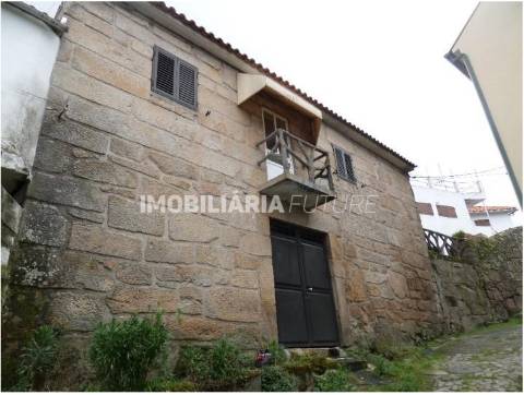 Moradia T2 Venda em Sanfins do Douro,Alijó