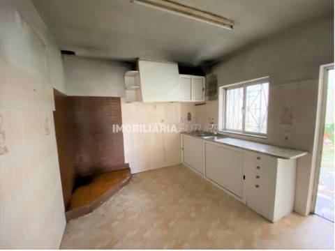 Moradia T2 Venda em Sanfins do Douro,Alijó