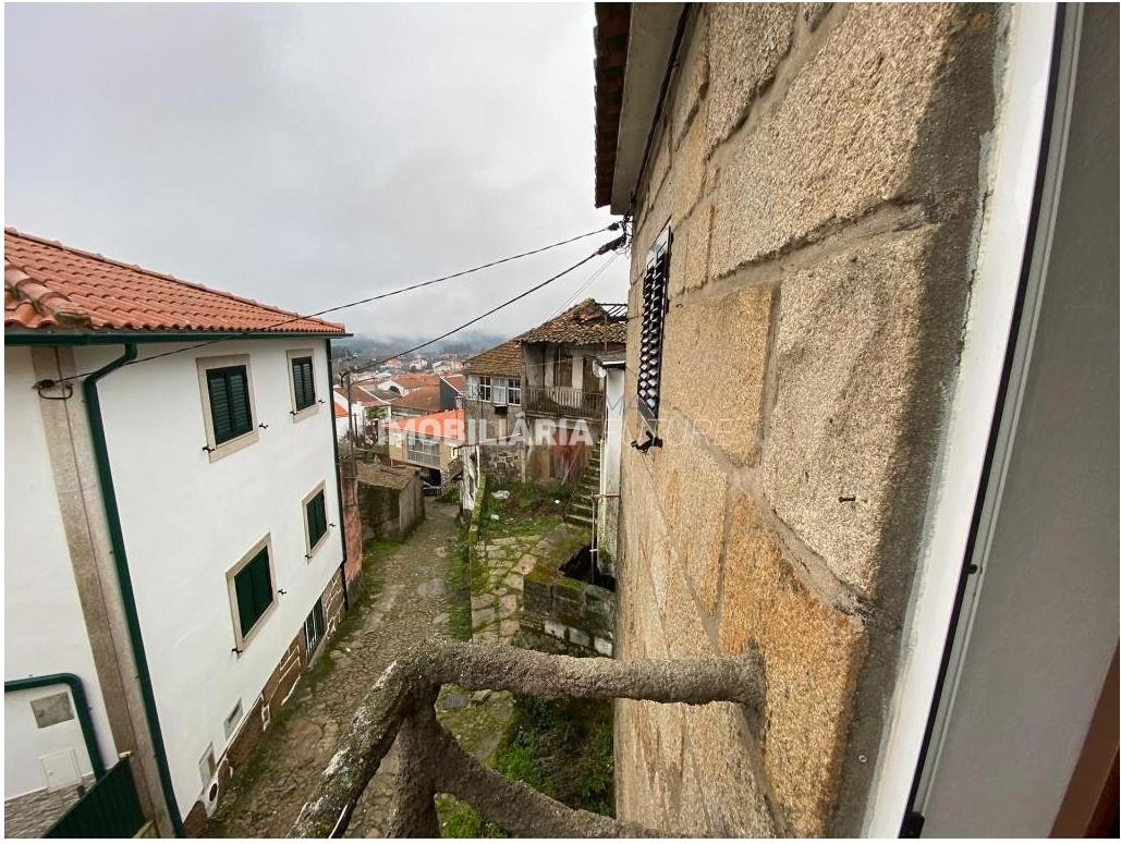 Moradia T2 Venda em Sanfins do Douro,Alijó