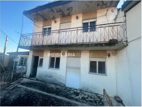 Moradia T2 Venda em Nogueira e Ermida,Vila Real