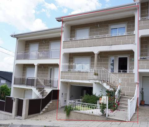 Moradia Geminada T3 Venda em Bem Viver,Marco de Canaveses