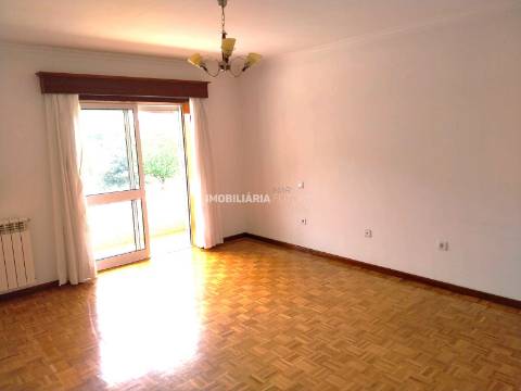 Moradia Geminada T3 Venda em Bem Viver,Marco de Canaveses