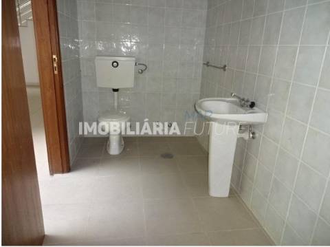 Loja T0 Venda em Agrela,Santo Tirso