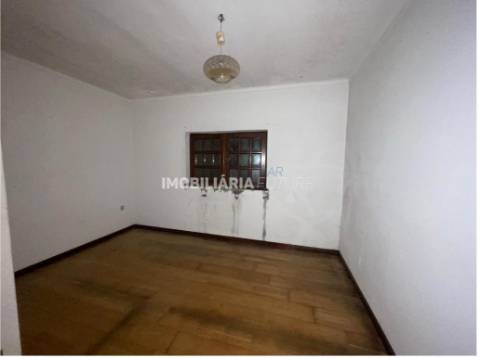 Moradia T5 Venda em Telões,Vila Pouca de Aguiar