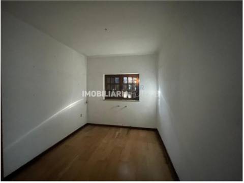 Moradia T5 Venda em Telões,Vila Pouca de Aguiar