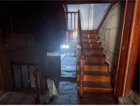 Moradia T5 Venda em Telões,Vila Pouca de Aguiar