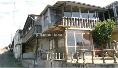 Moradia T3 Venda em Vila Cova da Lixa e Borba de Godim,Felgueiras