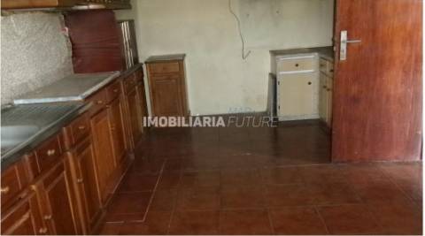 Moradia T3 Venda em Vila Cova da Lixa e Borba de Godim,Felgueiras