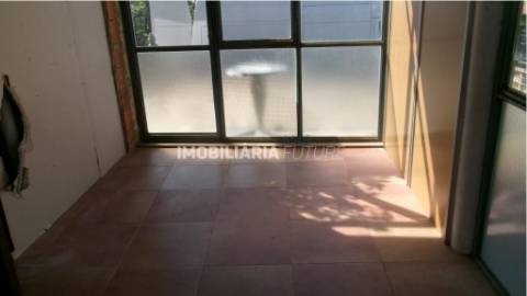 Moradia T3 Venda em Vila Cova da Lixa e Borba de Godim,Felgueiras