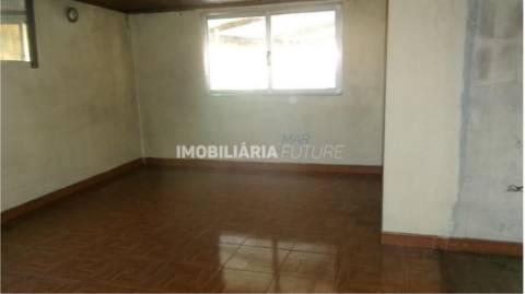 Moradia T3 Venda em Vila Cova da Lixa e Borba de Godim,Felgueiras