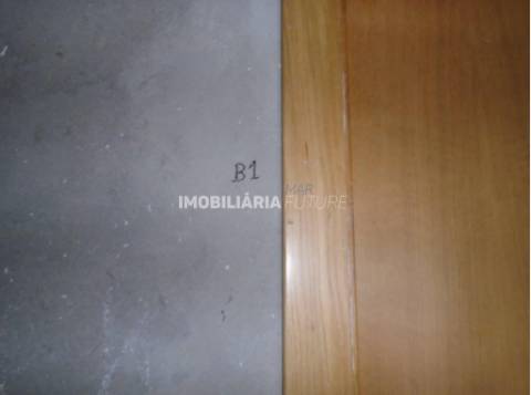 Garagem T0 Venda em Nelas,Nelas