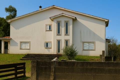 Moradia Isolada T4 Venda em Castro Daire,Castro Daire