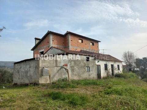 Moradia Isolada T3 Venda em Almoster,Alvaiázere