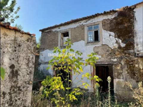 Moradia Isolada T3 Venda em Castanheira de Pêra e Coentral,Castanheira de Pêra