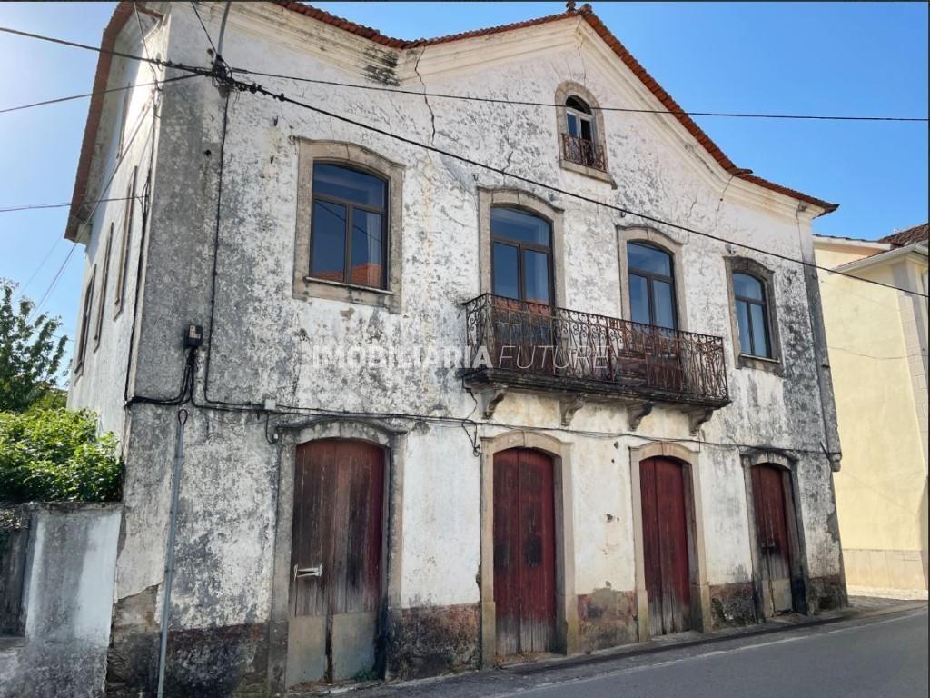 Moradia Isolada T3 Venda em Castanheira de Pêra e Coentral,Castanheira de Pêra