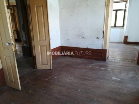 Moradia Isolada T3 Venda em Castanheira de Pêra e Coentral,Castanheira de Pêra